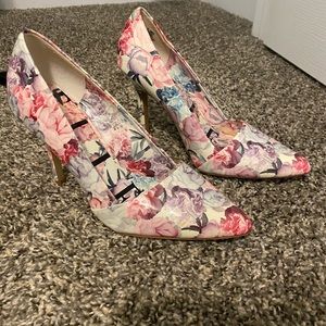 Porcelain Patent Leather Heels